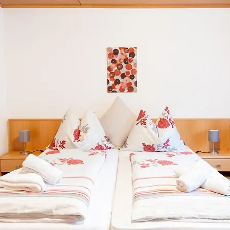 Ossiacherhof Guest house
